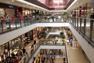 Jak będą działać sklepy w Krakowie w Wielkanoc 2026.