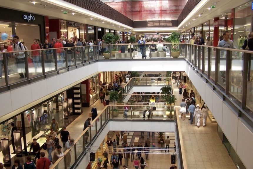 Jak będą działać sklepy w Krakowie w Wielkanoc 2026.